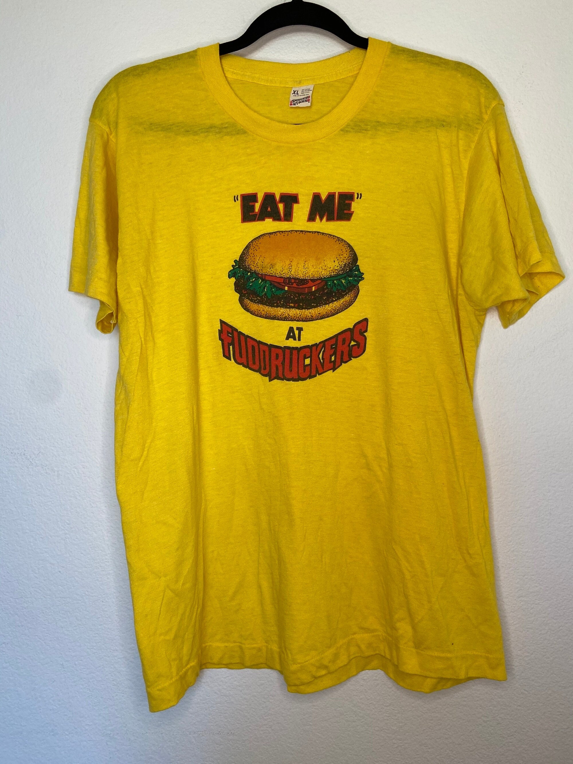 レディース 古着 80s 製 Fuddruckers 「EAT ME AT FUDDRUCKERS」 ハンバーガー 企業 Tシャツ M 古着 vtg 80s EAT ME AT FUDDRUCKERS HAMBURGER RESTUARANT FAST FOOD