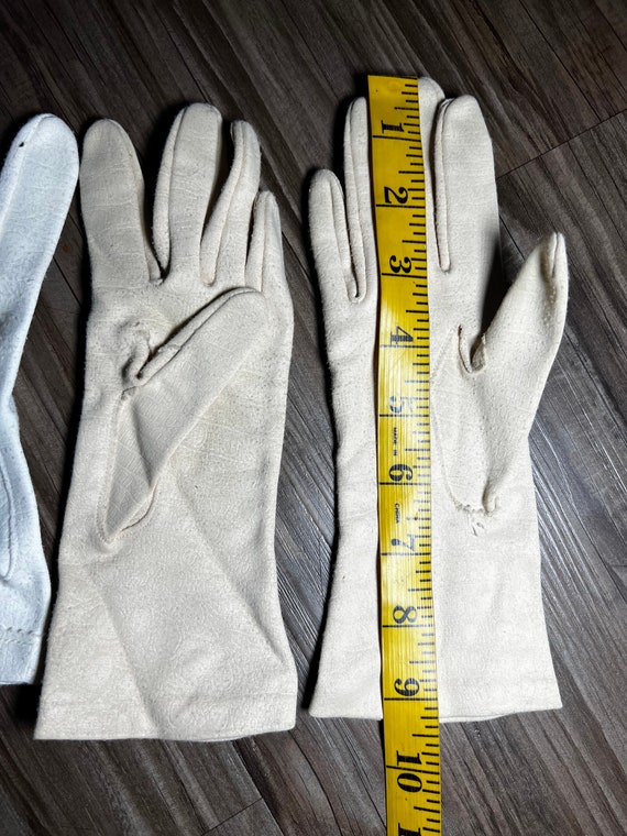 Vintage 2 Pairs of Short White Gloves - image 7
