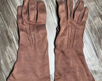 Vintage Short Brown Gauntlet Style Gloves