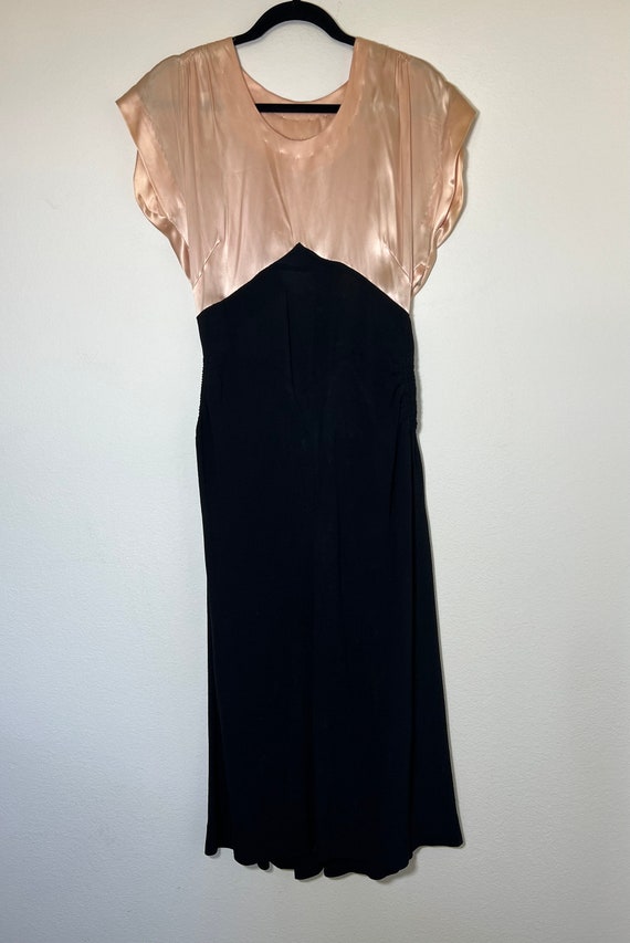 Vintage 1940's-1950's Pink and Black Formal Cockta