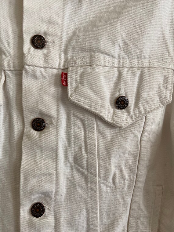 Vintage 2 Pocket Levi's White Denim Jean Jacket - image 3