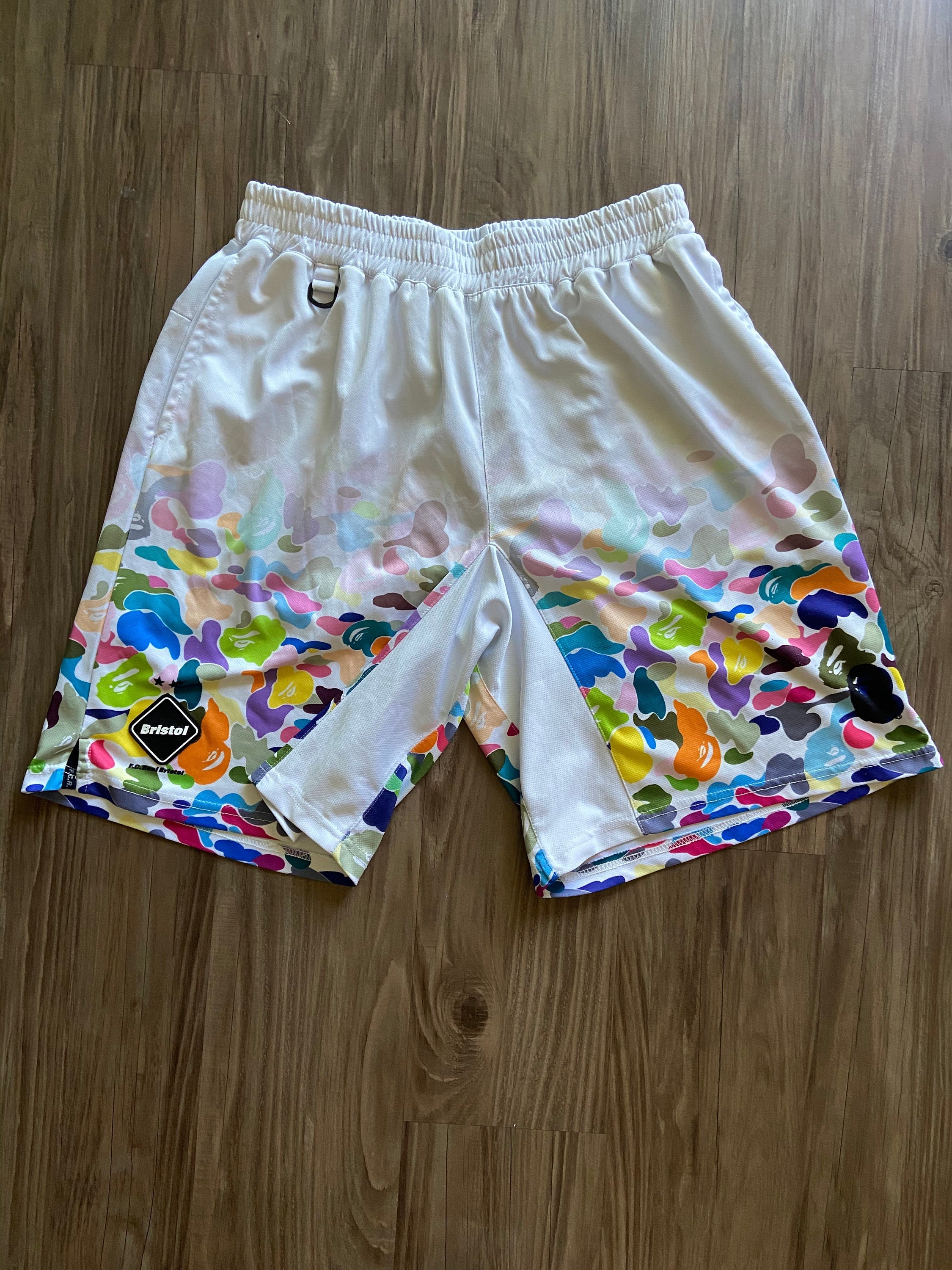 Druppelen aanvaardbaar scheuren F.C.Real Bristol x Bape Game Shorts SS19 Collection - Etsy België