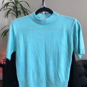 Vintage 1950&#39;s TURBO 100% Super Orlon a BELL-KNIT Creation Teal Blue Knitted Sweatshirt