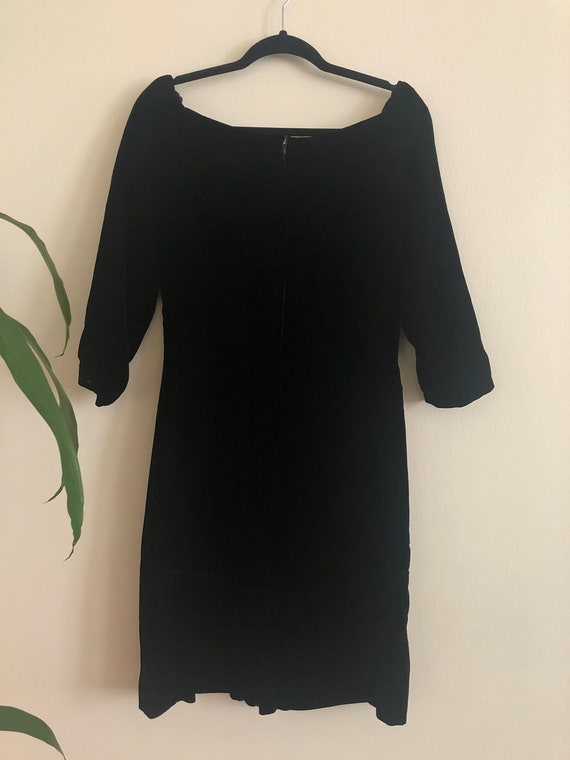 Oscar De La Renta - Vintage 1980's Miss D by Oscar De La Renta Velvet Black Evening Dress - Etsy Oscar De La Renta - Vintage 1980's Miss D by Oscar De La Renta Velvet Black Evening Dress - Etsy