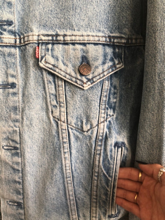 Vintage LEVIS 4 Pocket Denim Jean Jacket - image 3