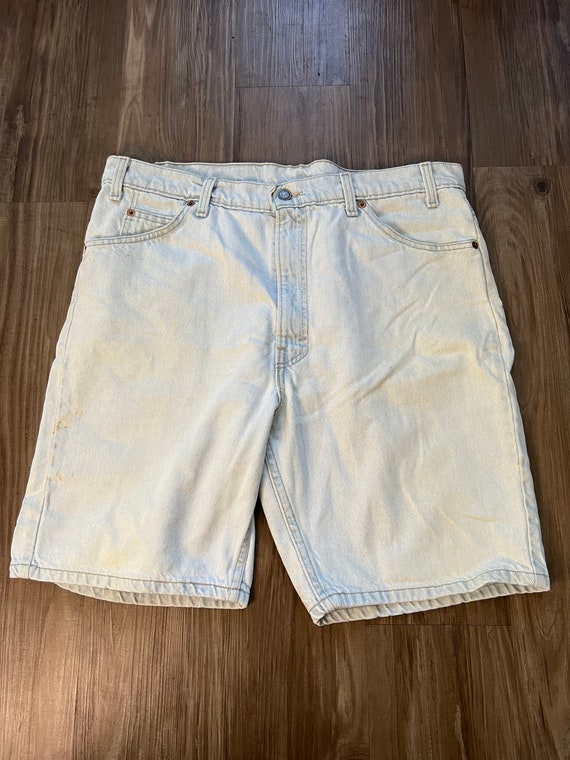 Vintage 505 Levi's regular Fit Denim Jean Shorts