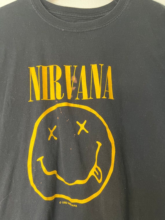 Vintage 1992 Nirvana Smiley Face Distressed T-Shi… - image 2