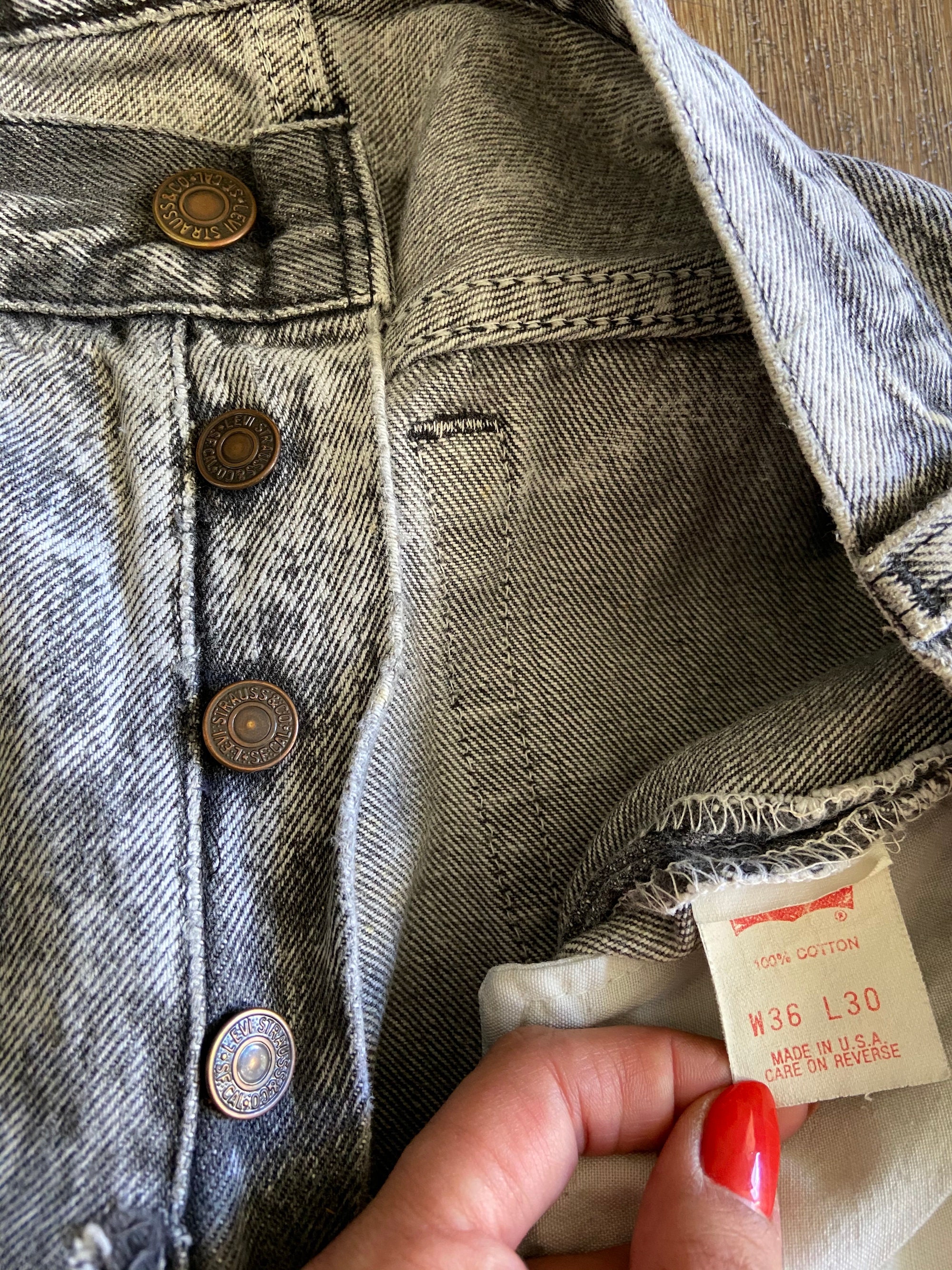 Actualizar 72+ imagen levi's crotch rip Abzlocal.mx