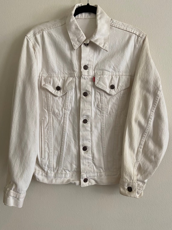 Vintage 2 Pocket Levi's White Denim Jean Jacket - image 1