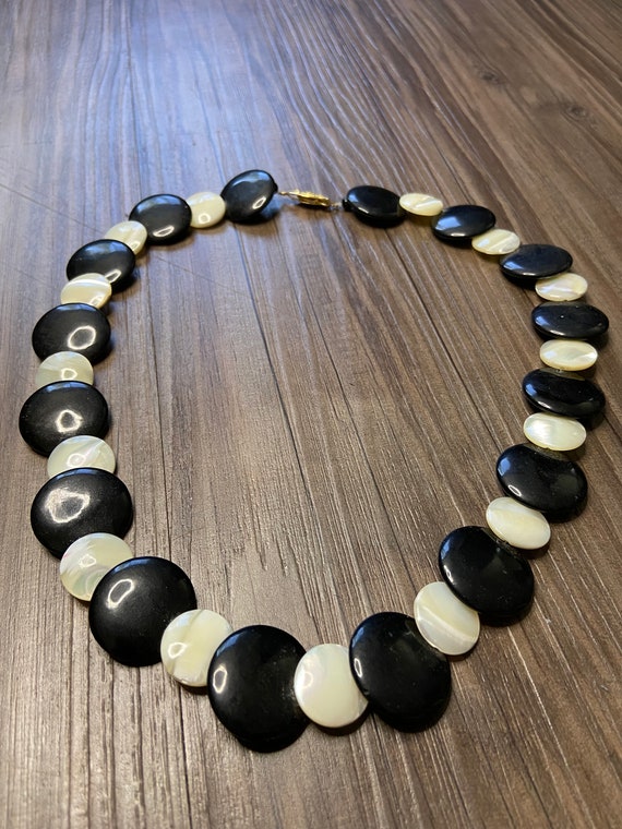 Vintage Pearl and Black Bakelite Necklace - image 2