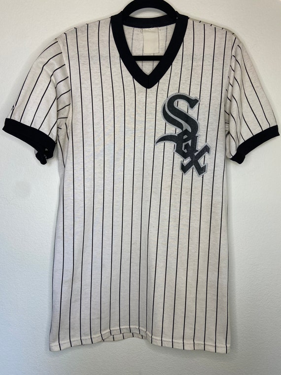 Vintage Chicago White Sox Pin Striped V-neck Baseball T-shirt