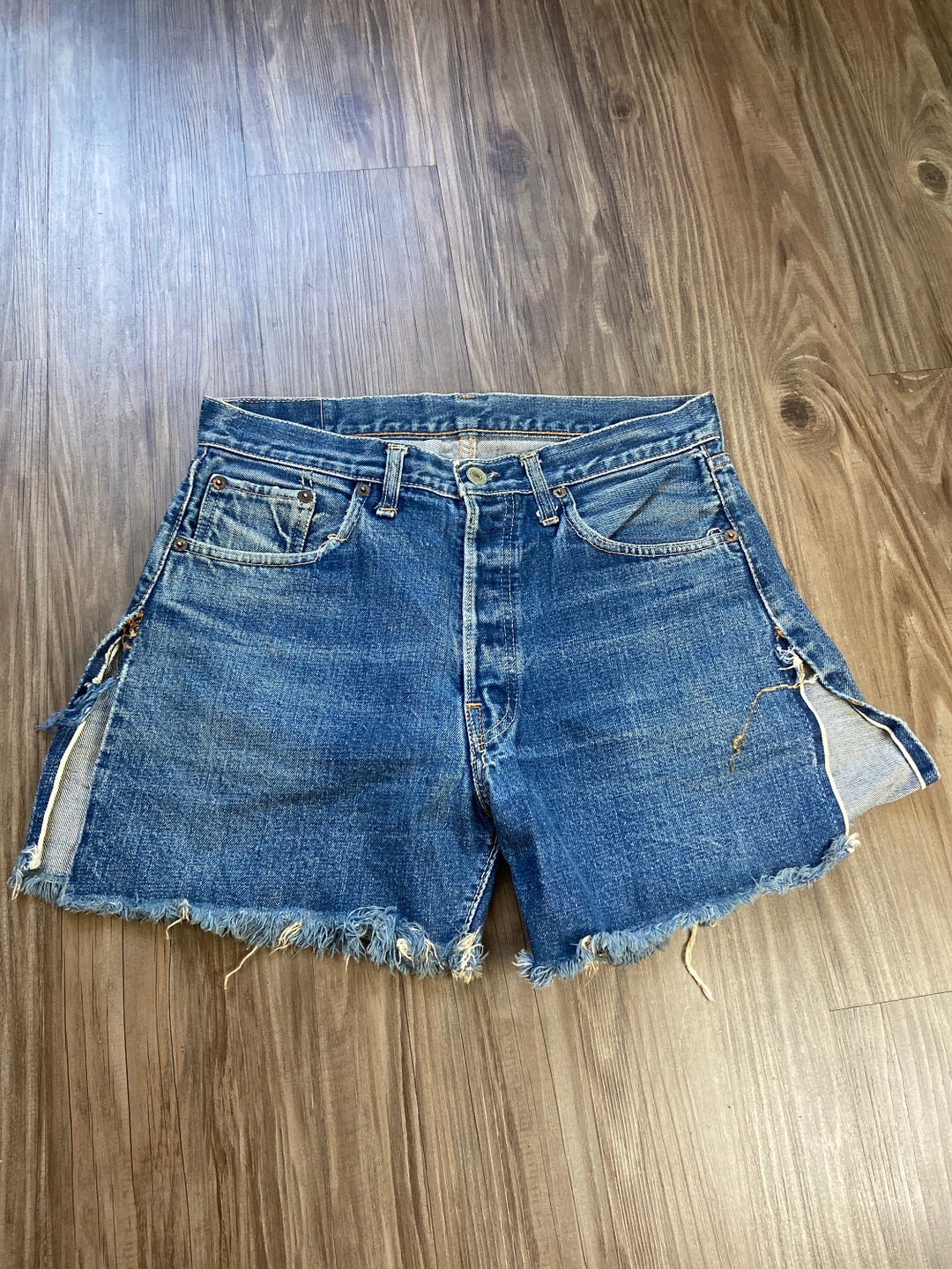 パンツ 60s VINTAGE LEVIS 501 BIG E DENIM CUTOFF Vintage 1960s Levis 501 Jeans Selvedge Big E #4 Button Stamp