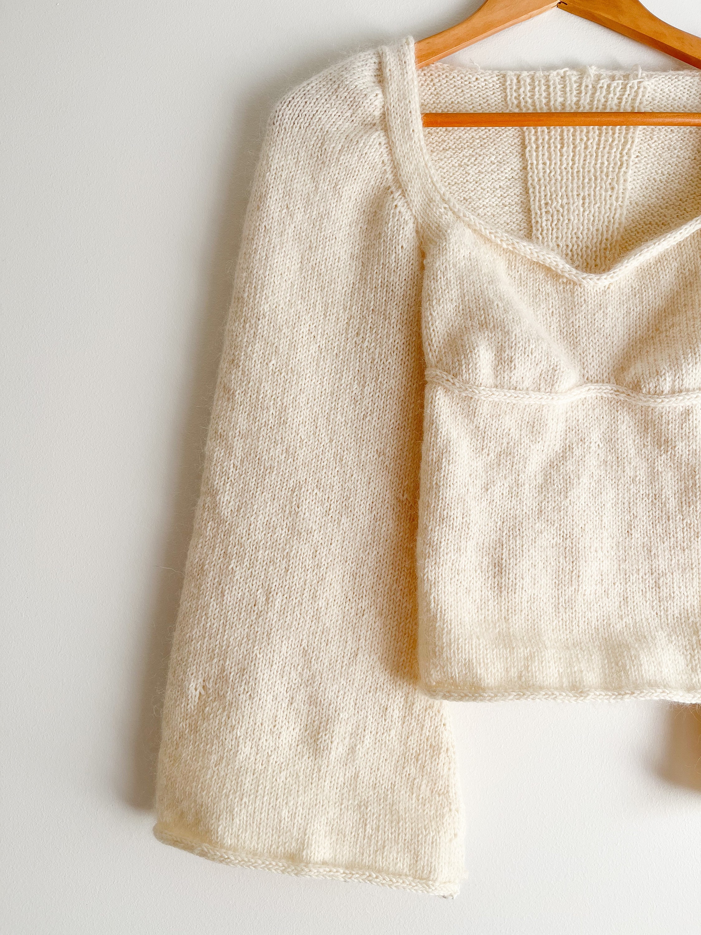 マノフ MANOF MOHAIR KNIT TOPS （BEIGE） MOHAIR KNIT TOPS｜TOPS(トップス)｜MANOF OFFICIAL ONLINE STORE