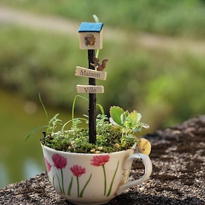 Miniature Fairy Squirrels and Mailbox Signpost Fairy Garden Supplies & Accessories Terrarium Figurines