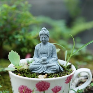 Miniature Fairy Small Buddha Sit in Meditation  Fairy Garden Supplies & Accessories Terrarium Figurines