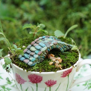 Miniature Fairy Small Colorful Stone Bridge Fairy House Fairy Garden Supplies & Accessories Terrarium Figurines