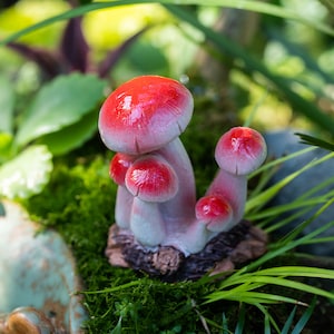 1PC Miniature Fairy Small Pink Mushrooms Fairy Garden Supplies & Accessories Terrarium Figurines