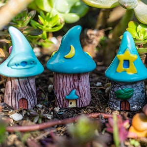 3PC Miniature Fairy Small Bule Mushrooms House Fairy Garden Supplies & Accessories Terrarium Figurines