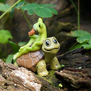 Miniature Fairy Small Frog Sitting onTortoise Animal Figurines Fairy Garden Supplies & Accessories Terrarium Figurines