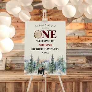 Notre petit bûcheron a fêté son premier anniversaire | Poster de chevalet de fête du premier anniversaire, carton mousse | Modifiable