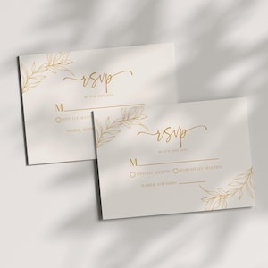 Minimalistische RSVP-kaart met bladeren en takken | Beige goud eenvoudige elegante bijgevoegde reactiekaart voor bruiloft | Bewerkbare sjabloon B45