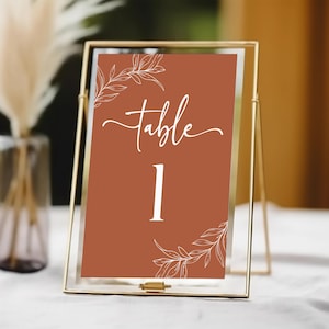 Modèle de numéro de table de mariage minimaliste en forme de feuilles et de branches | Numéro de table imprimable | Carte de numéros de table modifiable, brun terracotta B46