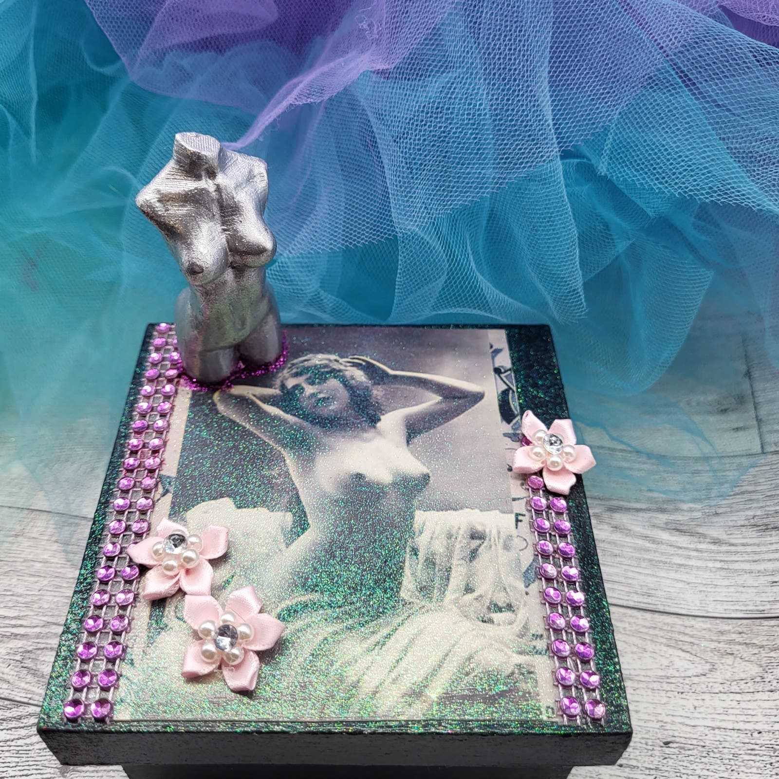 MATURE: Vintage Nude Figure Secret Box - Etsy