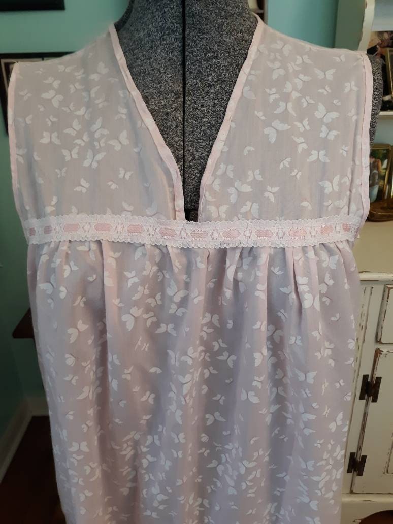 Vintage butterfly nightgown size medium / long pink vintage Etsy