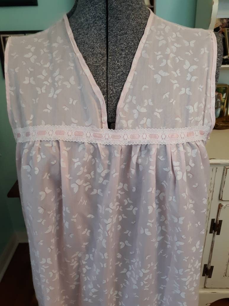 Vintage butterfly nightgown size medium / long pink vintage | Etsy