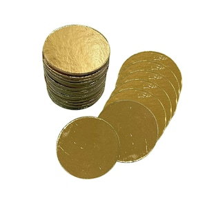 Juego de 24 mini tablas pop para pasteles desechables de oro, mini platos para pasteles, tabla para postres de boda, base para pastel circular de cumpleaños, exhibición de pastelería de cartón