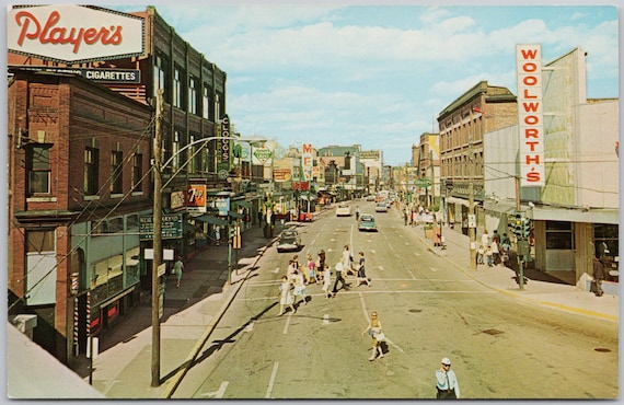 Main Street Moncton NB New Brunswick Player's Cigarettes 7up Signs  Woolworth's Store Unused Vintage Postcard Y3
