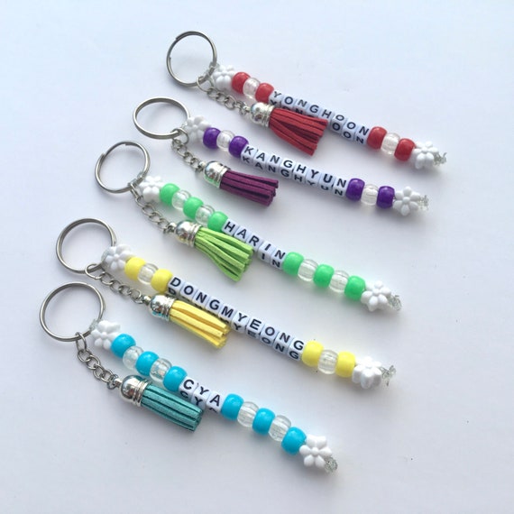 Sinoon】☆ 韓国人気 ☆ Handmade Grape Keyring☆ 3 COLOR