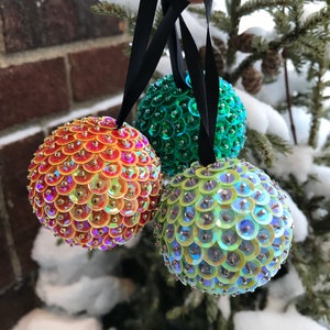 Sequin ornament ball kit