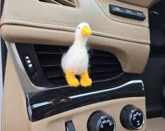 Gans Auto Lüftungsschelle. Auto-Lufterfrischer. Lustige Autodekoration. Bauernhof Auto Geschenk. Gänse handgemacht, gefilzte Bauernhof Tiere. Geschenk für Frau.