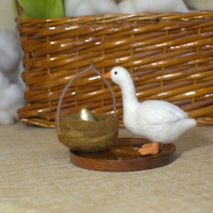 Needle felted goose. Goose and Golden Egg. Needle felted birds.