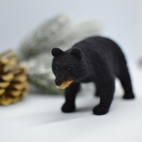 Needle felted black bear,Black bear toy needle felted animals. wild animals