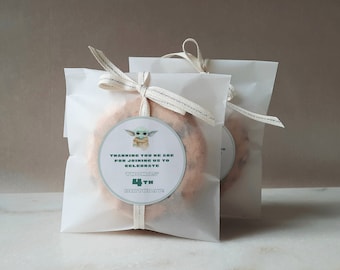 Grogu Birthday Favor Stickers, Minimalist Party Cookie Labels (Digital Download)