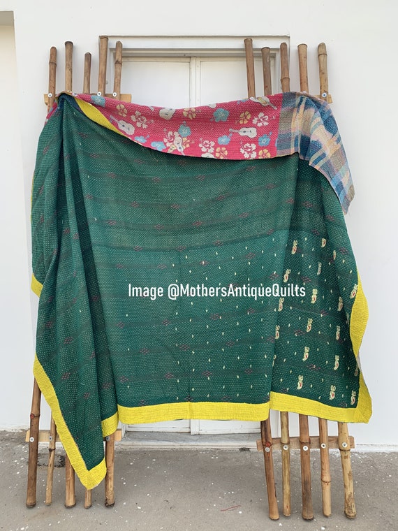 Reversible Kantha Quilt Antique Vintage Kantha Throw Hand stitched Quilt Boho Cotton Quilt Indian Ralli Quilt Handmade Kantha Sofa Bedspread