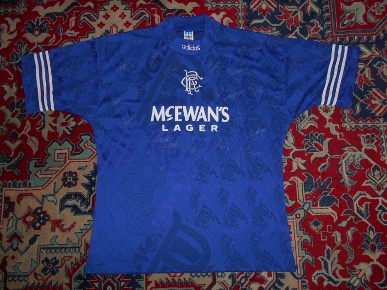 Rare Signed Gascoigne Glasgow Rangers 