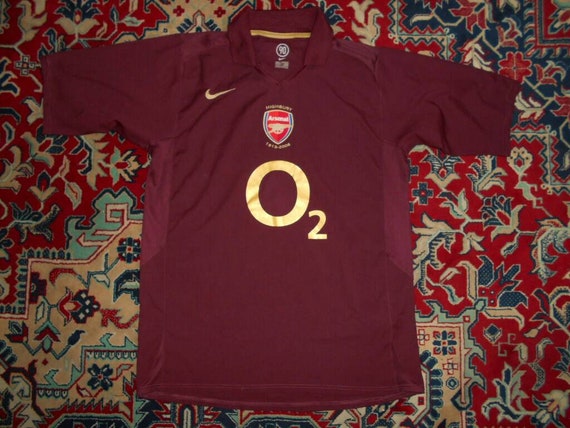arsenal o2 jersey
