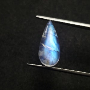 Natural Rainbow MOONSTONE 15.2x7 mm pear shaped Cabochon Gemstone, Weight-3.50 Carats, Blue Moonstone, Intense Blue color, Gem For Jewelry