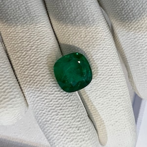 Natural Emerald, Zambian Emerald 12.3x12x7 mm cushion shaped faceted gemstone, weight- 6.41 carats, Loose gemstone, jewellery making