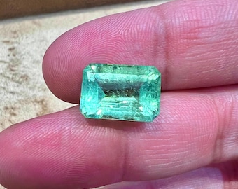 Natural Sea Foam Tourmaline 14.1x10.1x7.7 mm emerald cut faceted gemstone, weight- 9.80 carats, Mint Tourmaline, Green Tourmaline, jewellery