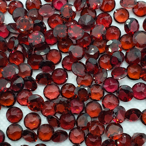 Natural Garnet 3/3.5/4/5/6/7/8/9/10/11/12/13/14/15 round-shaped Faceted,Calibrated,Red Garnet,Quality-VS,Mozambique Garnet,Eye clean Quality