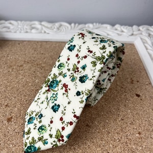 Corbata floral verde para boda, corbata para padrinos de boda, regalo para el novio, corbata fina de algodón con estampado floral