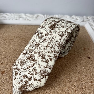 Rustic bohemian wedding cotton necktie, Groomsmen tie, gift for groom, brown ivory tie skinyy