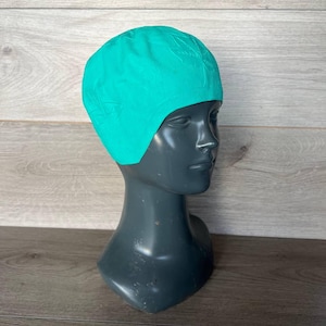 Vintage Floral Rubber Swim Cap: 1980s Green Pattern