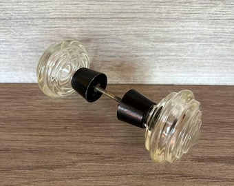ヴィンテージガラスドアノブ、12面クリスタルドアノブ、住宅改修、建築