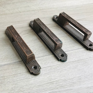3er Set Vintage Metall Türgriffe: Braune Rustikale Geschnitzte Beschläge