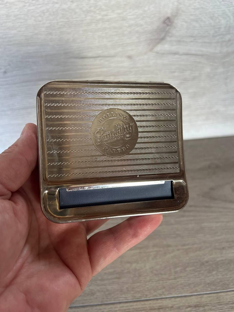 cigarette rolling machine uk making Rizla Regular Metal Cigarette Machine Bull Brand Plastic Rolling Machine